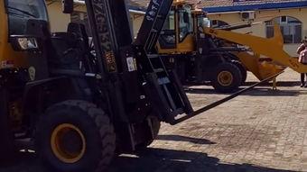 装载机教学视频讲解,装载机操作技巧与安全规范深度解析